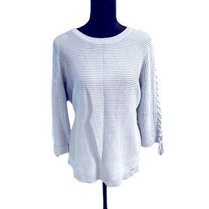 Calvin Klein Woman’s XL light blue crew neck sweater.